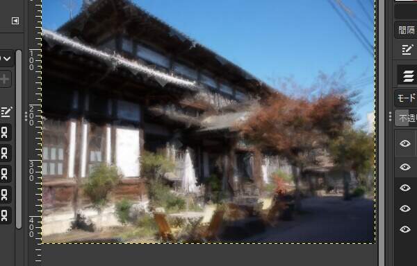 40. 筆塗りのような印象が付加された加工中の写真